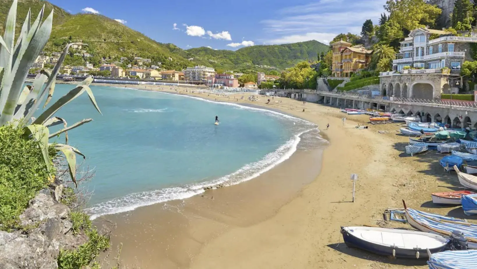 Villa Riviera Levanto 0*,  Italy
