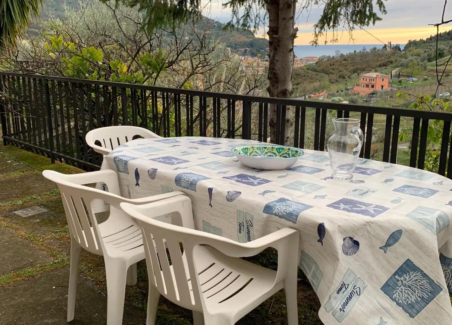Villa Riviera Levanto 0*,  Italy